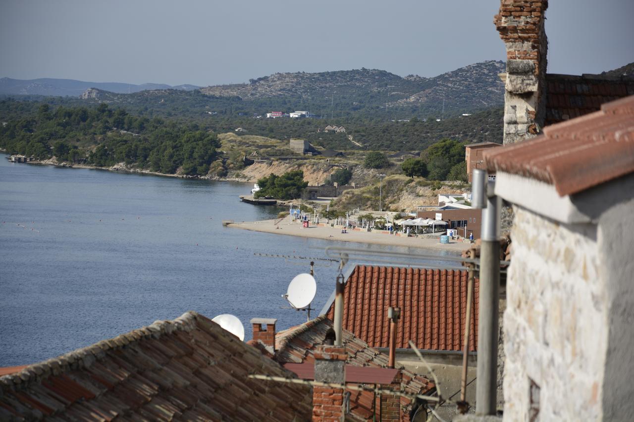 Hostel Sv. Lovre Sibenik Exterior photo